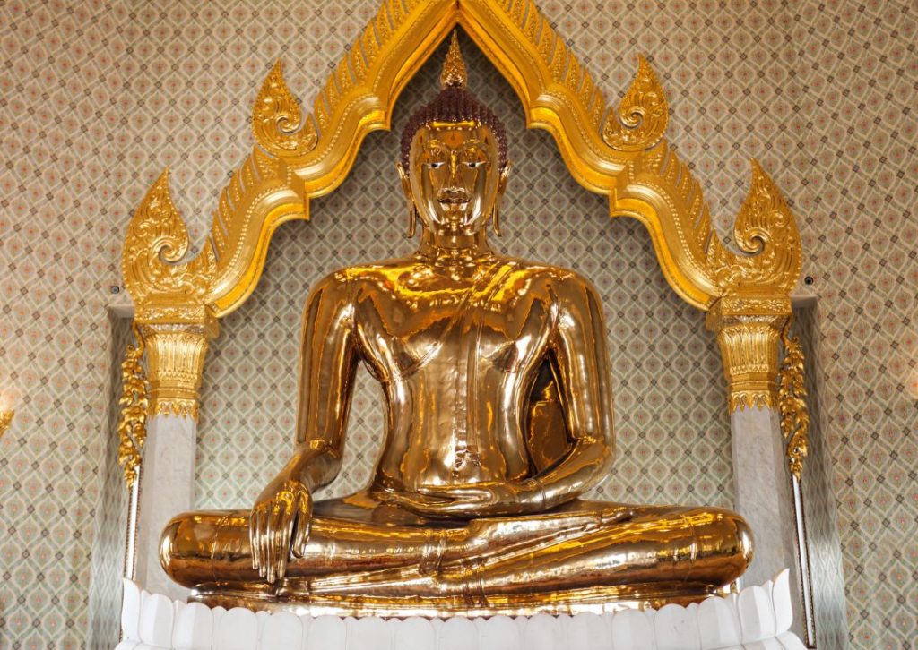 Statue Bouddha d'or