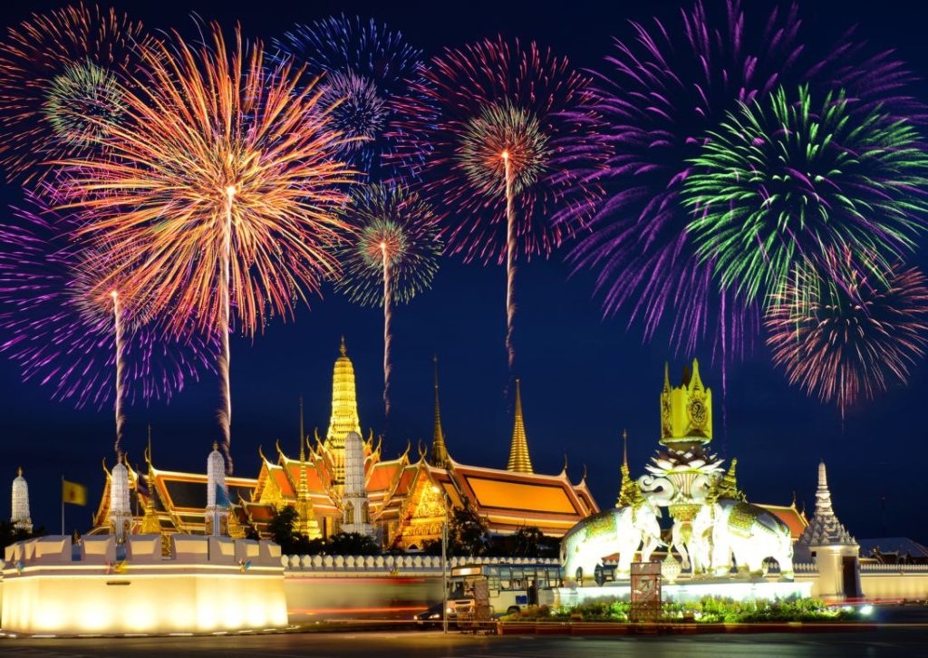 Festivals au Palais Royal de bangkok  (Fireworks)
