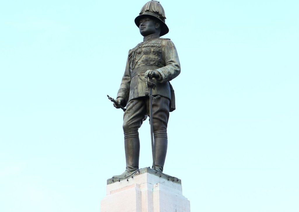 Statue du Roi Rama VI