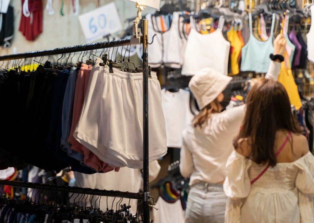 Vêtements au marché Chatuchak
