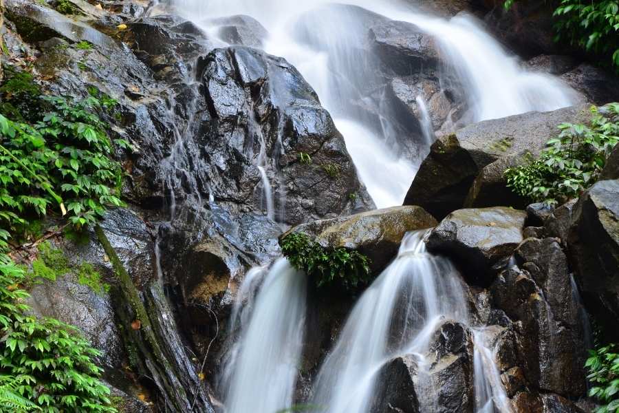 Cascade Huay Kaew